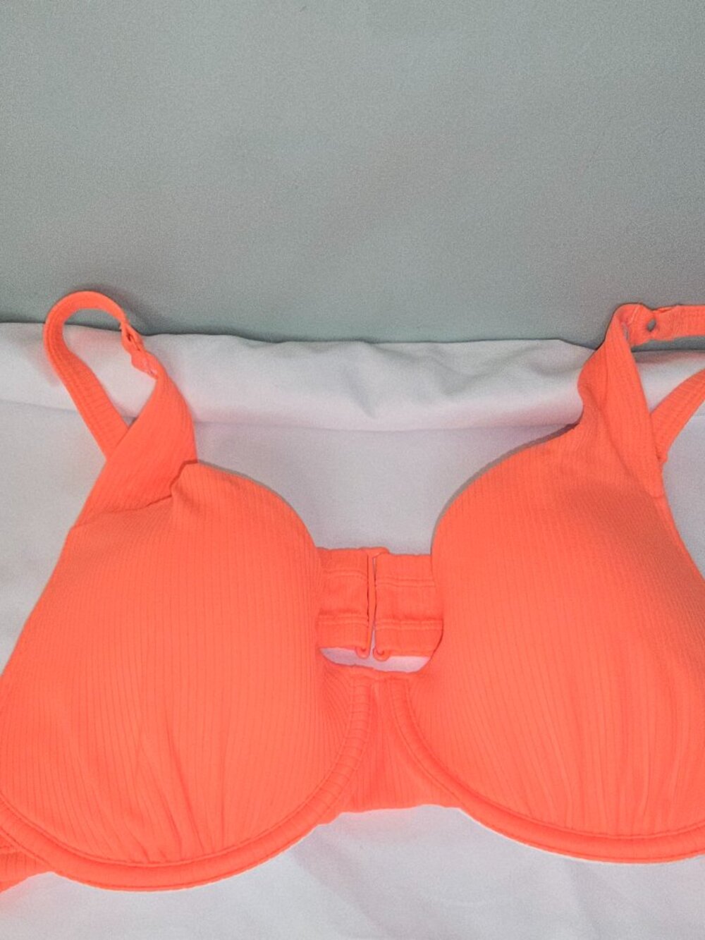 Torrid Push-up Low Coverage Rib Underwire Bikini Top Orange, Size 00-D/DD. NWT